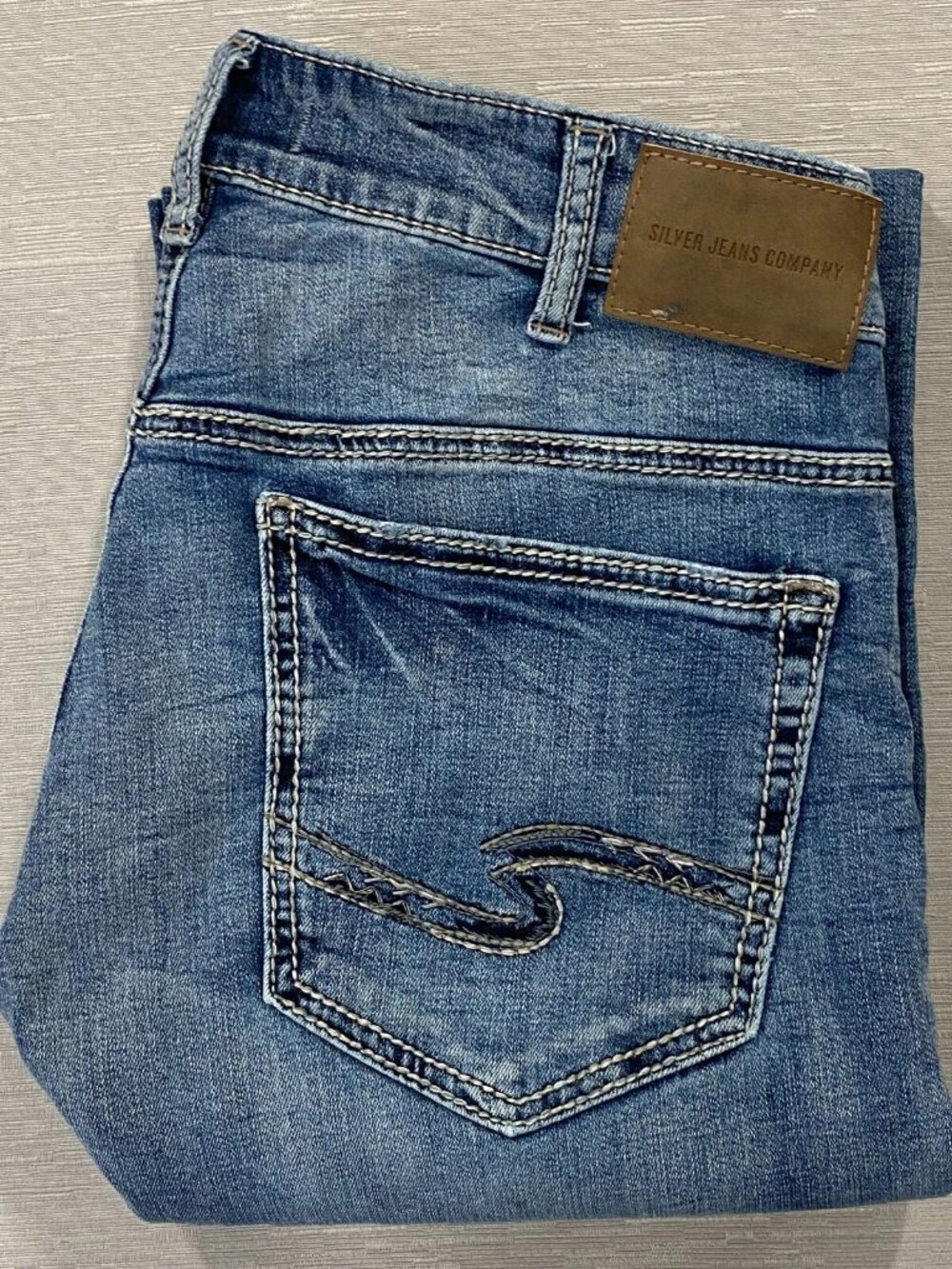 Silver Jeans Eddie Mens 32 x 34 Straight Leg Relaxed Medium Wash Denim Pants